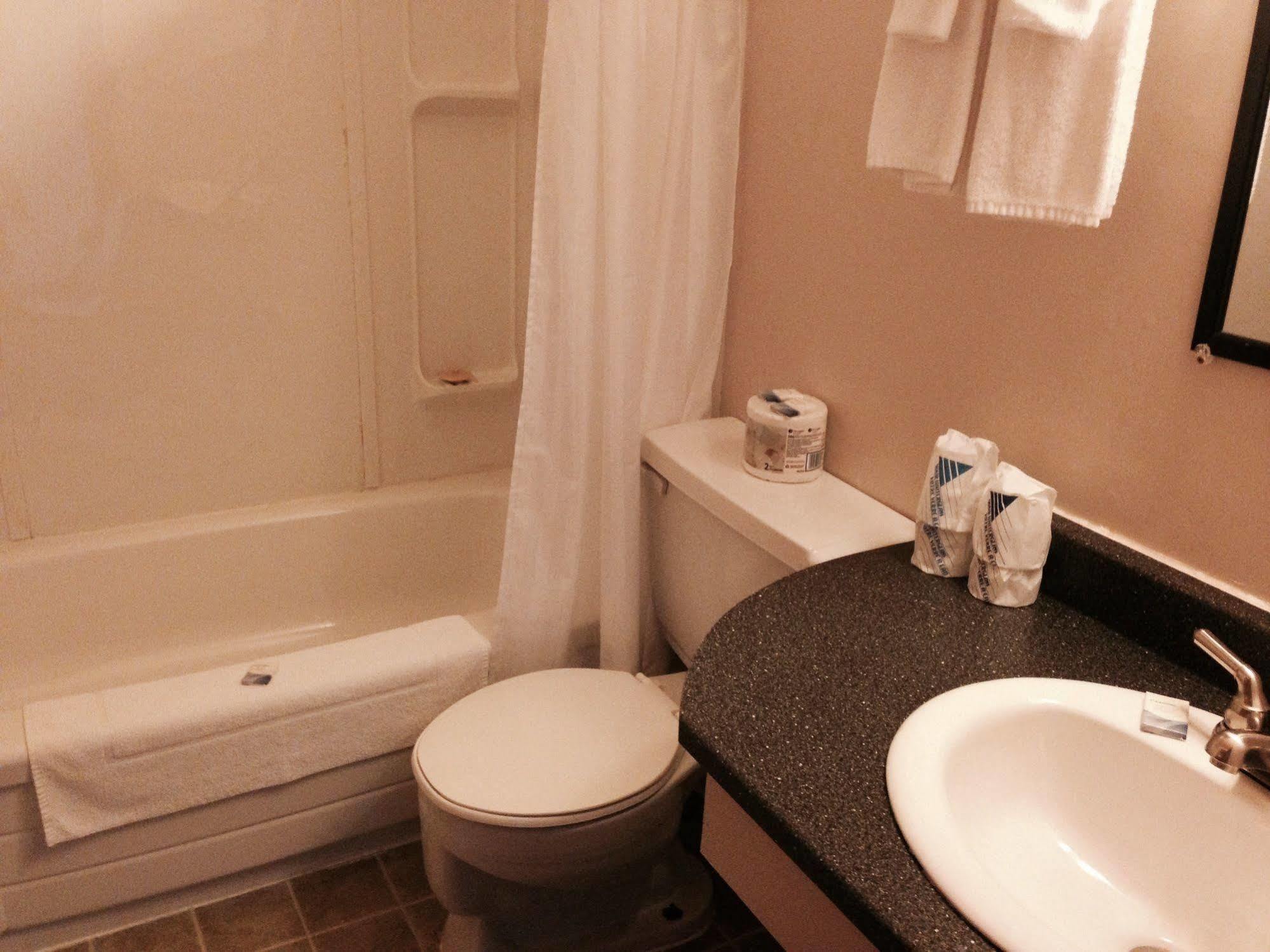 Fortress Inn Louisbourg Ngoại thất bức ảnh
